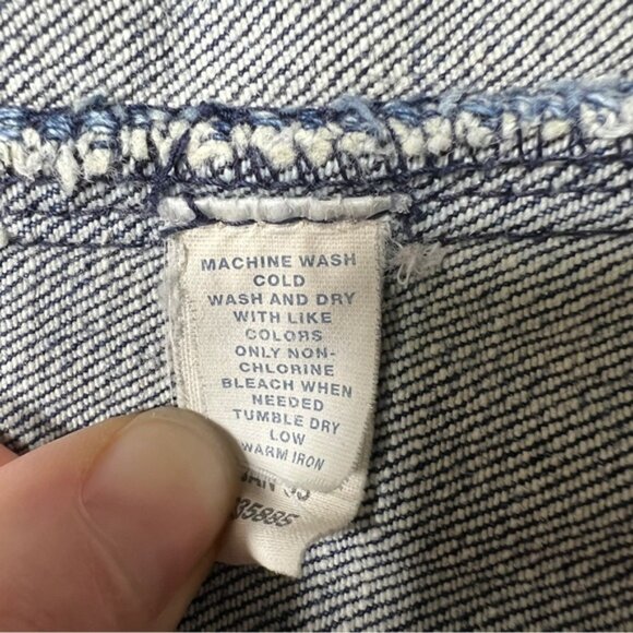 Vintage GAP Blue Denim Classic Jacket - Picture 8 of 9